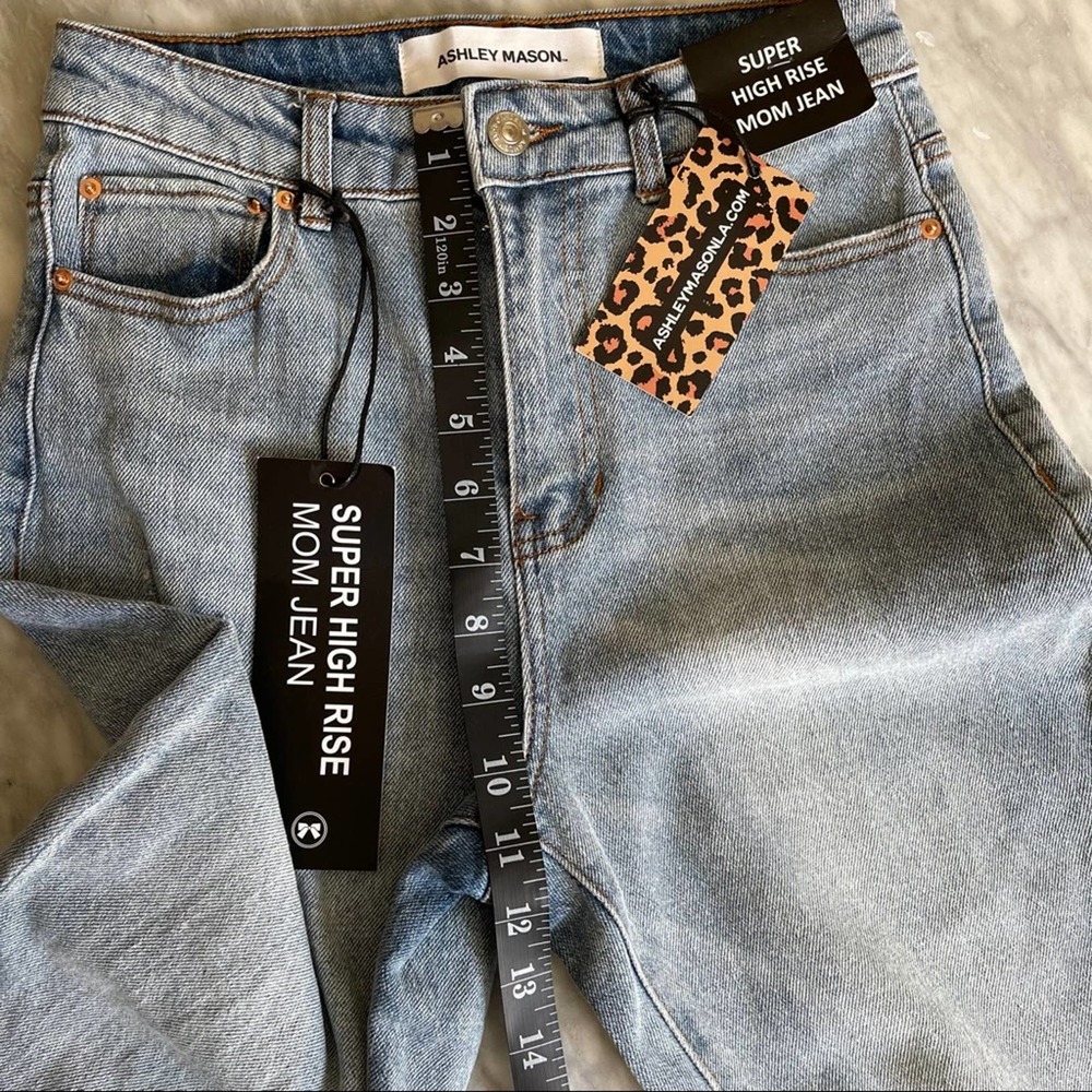 0212 NEW Super High Rise Jeans - Picture 12 of 13